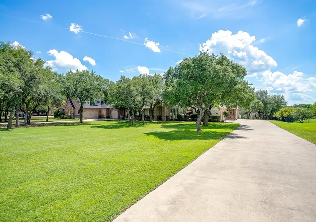 Photo 3 of Single family home for sale at 9549 Dickson Rd, Fort Worth, TX 76179 | MLS# 21320524 | Listing updated on 2026-08-25