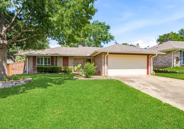 Photo 1 of Single family home for sale at 2507 Poppy Ln, Euless, TX 76039 | MLS# 21319382 | Listing updated on 2026-07-14