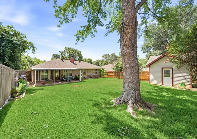 Photo 29 of Single family home for sale at 2507 Poppy Ln, Euless, TX 76039 | MLS# 21319382 | Listing updated on 2026-07-14