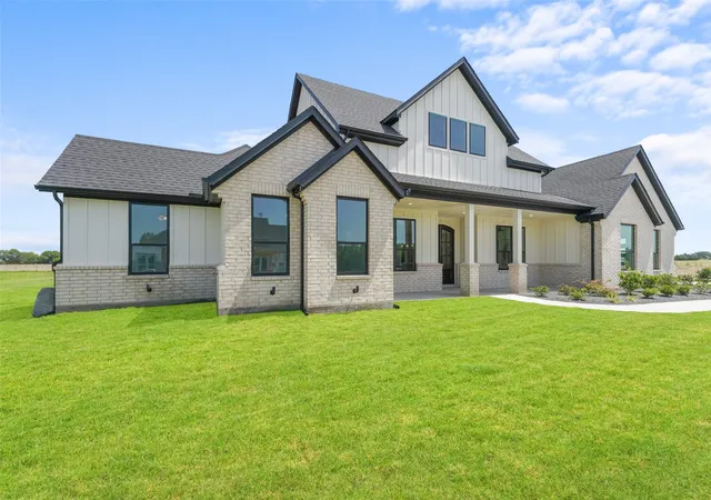Homes for sale in Caddo Mills, TX | 5370 Sunset Rd, Caddo Mills, TX 75135 | MLS# 21318430