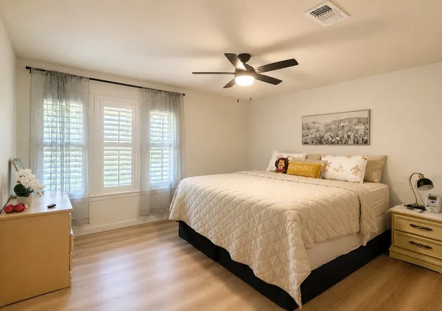 Photo 3 of Single family home for sale at 355 35Th St Se, Paris, TX 75460 | MLS# 21315512 | Listing updated on 2026-08-22