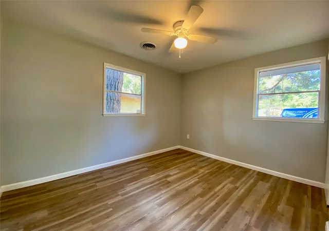 Photo 4 of Single family home for sale at 5839 W Canal Blvd, Shreveport, LA 71108 | MLS# 21320935 | Listing updated on 2026-07-04