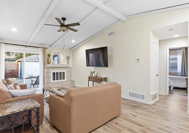 Photo 4 of Single family home for sale at 1913 Mission Dr, Garland, TX 75042 | MLS# 21320532 | Listing updated on 2026-08-04