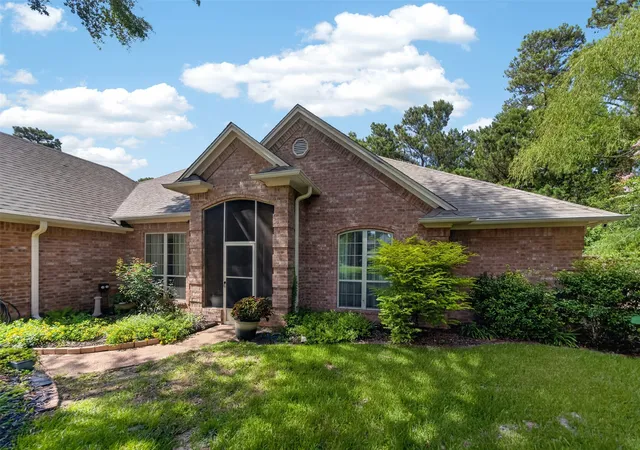 Photo 2 of Single family home for sale at 14317 Cedarwood Cir, Tyler, TX 75703 | MLS# 21320970 | Listing updated on 2026-10-07
