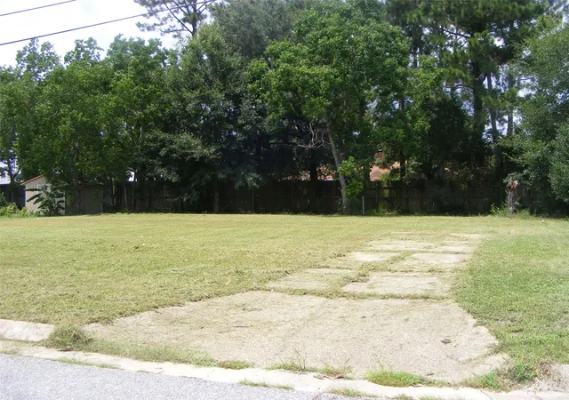 Land for sale at 4160 Avenue G, Fort Worth, TX 76105 | MLS# 21318527