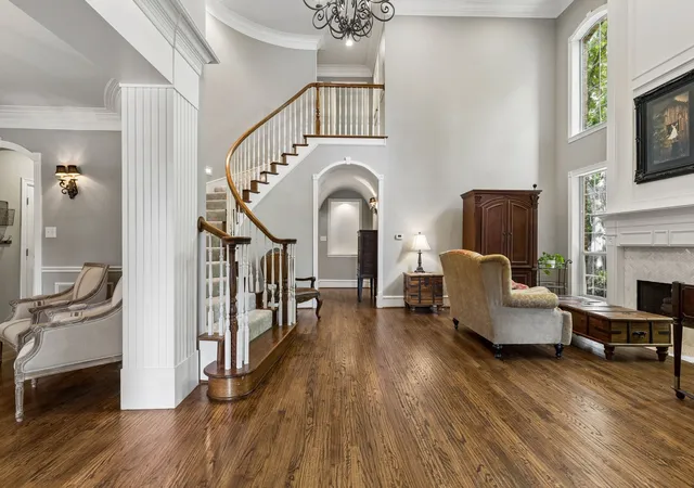 Photo 3 of Single family home for sale at 706 Wentwood Dr, Southlake, TX 76092 | MLS# 21320785 | Listing updated on 2026-08-27