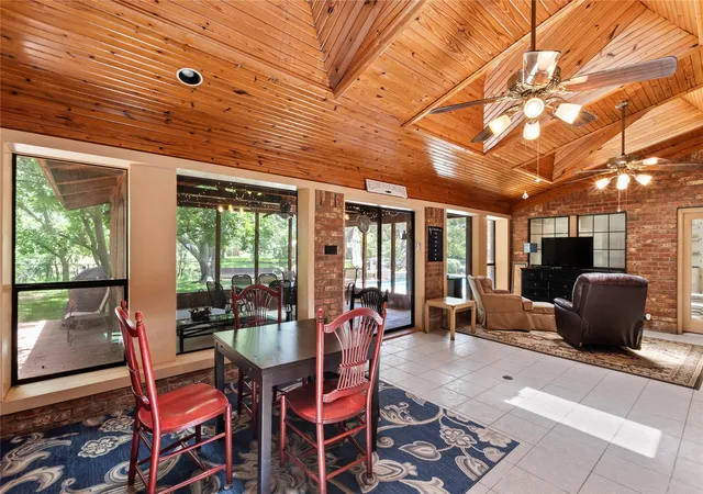 Homes for sale in Trinidad, TX | 102 Foster Ranch Rd, Trinidad, TX 75163 | MLS# 21319233