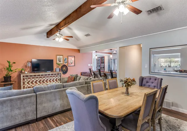Photo 4 of Single family home for sale at 240 Smith St, Burleson, TX 76028 | MLS# 21321103 | Listing updated on 2026-08-22