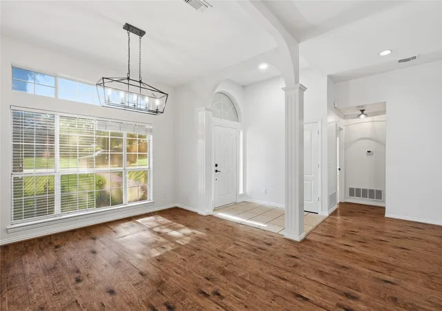 Photo 2 of Sale Pending at 1115 Boyd Dr, Wylie, TX 75098 | MLS# 21309262 | Listing updated on 2026-08-28