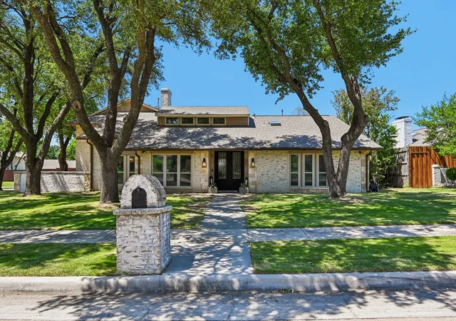 Photo 1 of Single family home for sale at 1501 Northland St, Carrollton, TX 75006 | MLS# 21321108 | Listing updated on 2026-08-24