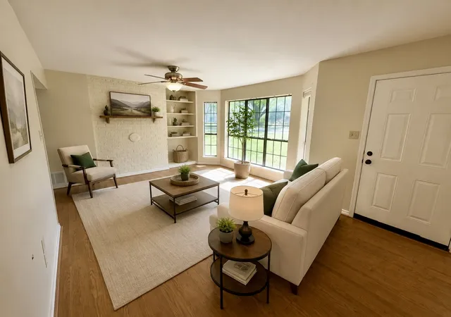 Photo 2 of Single family home for sale at 210 W Houston St, Leonard, TX 75452 | MLS# 21321161 | Listing updated on 2026-08-27