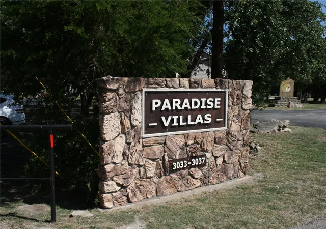Photo 3 of Condo for sale at 3033 Hells Gate Loop #D101, Strawn, TX 76475 | MLS# 21321180 | Listing updated on 2026-08-22