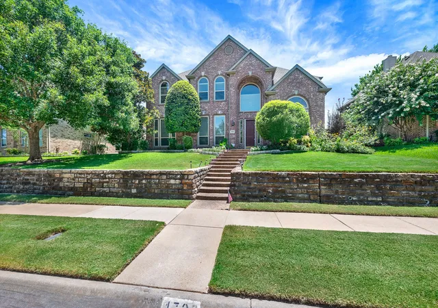 Photo 2 of Single family home for sale at 4700 Winter Park Dr, Richardson, TX 75082 | MLS# 21201682 | Listing updated on 2026-08-30