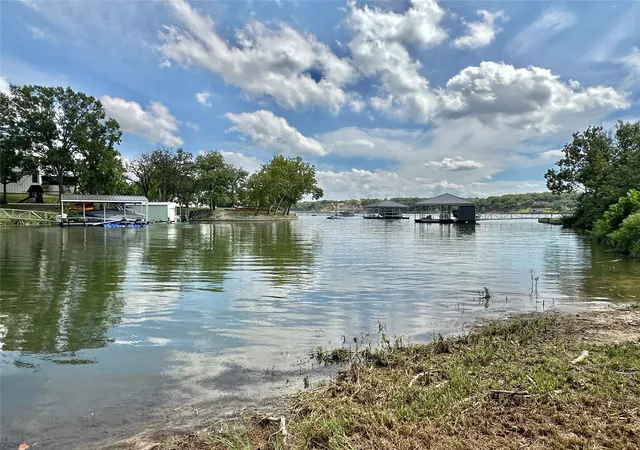 Photo 1 of Land for sale at 23 Acres N Harrell Rd, Gainesville, TX 76240 | MLS# 21321207 | Listing updated on 2026-09-19