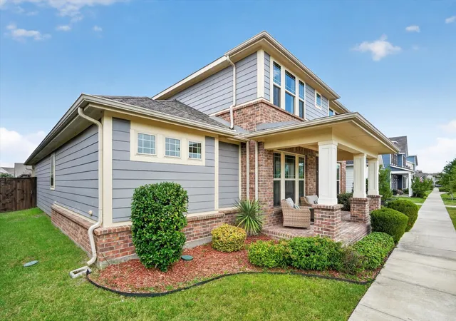 Photo 3 of Single family home for sale at 9205 Lamar St, Rowlett, TX 75089 | MLS# 21318522 | Listing updated on 2026-08-28