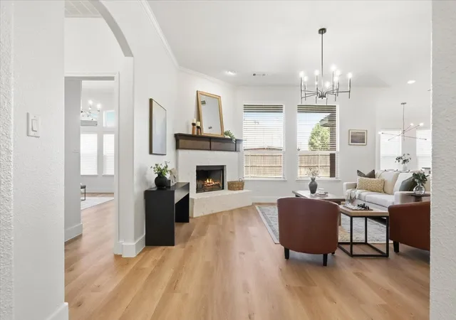 Photo 4 of Sale Pending at 1109 Nottingham Trl, Fort Worth, TX 76179 | MLS# 21321232 | Listing updated on 2026-07-19