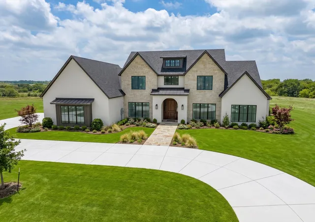 Photo 1 of Mansion for sale at 905 San Jacinto, Aledo, TX 76008 | MLS# 21305366 | Listing updated on 2026-08-22