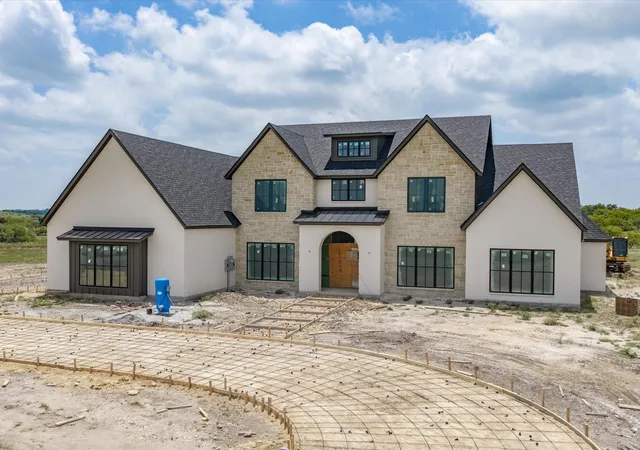Photo 2 of Mansion for sale at 905 San Jacinto, Aledo, TX 76008 | MLS# 21305366 | Listing updated on 2026-08-22