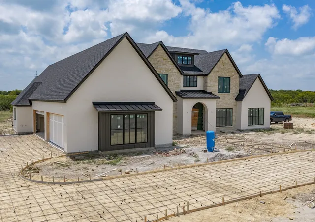 Photo 3 of Mansion for sale at 905 San Jacinto, Aledo, TX 76008 | MLS# 21305366 | Listing updated on 2026-08-22
