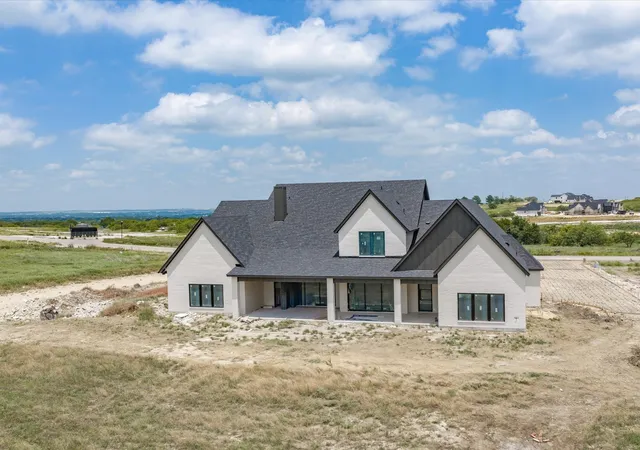 Photo 4 of Single family home for sale at 905 San Jacinto, Aledo, TX 76008 | MLS# 21305366 | Listing updated on 2026-08-22