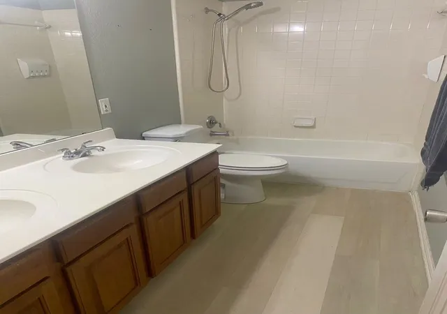 Photo 3 of Single family home for sale at 6579 Longhorn Trl, Frisco, TX 75034 | MLS# 21320928 | Listing updated on 2026-09-30