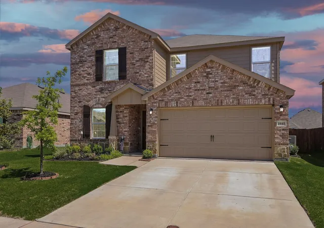 Photo 1 of Single family home for sale at 1945 Huisache St, Royse City, TX 75189 | MLS# 21321262 | Listing updated on 2026-08-28