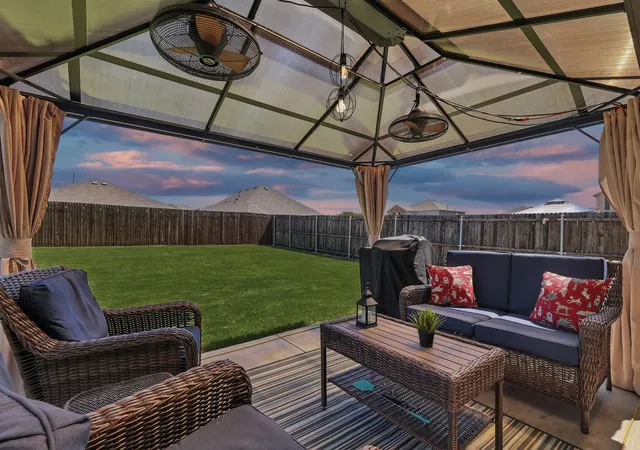 Photo 3 of Single family home for sale at 1945 Huisache St, Royse City, TX 75189 | MLS# 21321262 | Listing updated on 2026-08-28