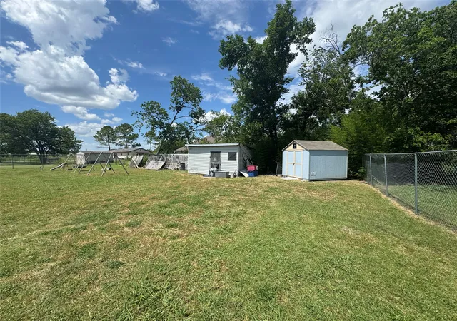 14th image of 207 College Mound Rd, Terrell, TX 75160 | MLS# 21321287