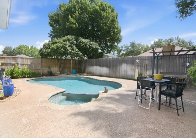 Homes for sale in Grapevine, TX | 4151 Woodside Knl, Grapevine, TX 76051 | MLS# 21321294