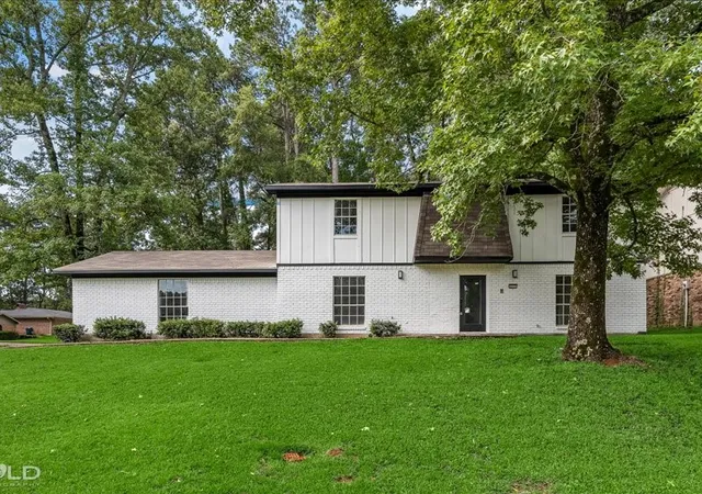 1st image of 217 Medallion Cir, Shreveport, LA 71119 | MLS# 21321296