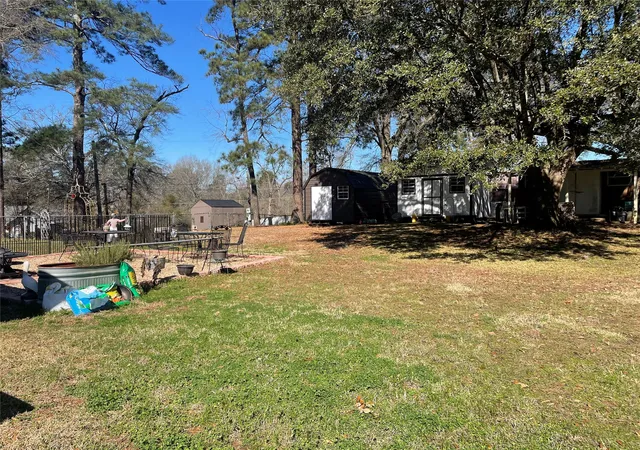 Homes for sale in Plain Dealing, LA | 618 E Vinnie St, Plain Dealing, LA 71064 | MLS# 21321315