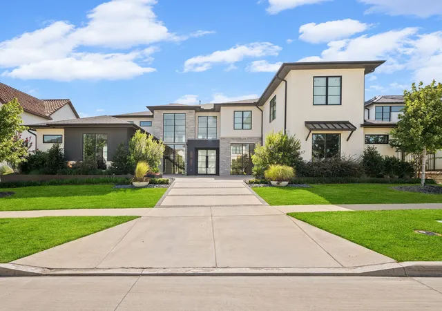 Photo 2 of Mansion for sale at 3347 Midwick Dr, Frisco, TX 75034 | MLS# 21314703 | Listing updated on 2026-07-09