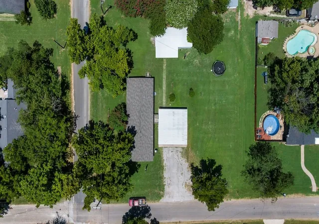 Photo 40 of Manufactured home for sale at 501 W 3Rd St, Maypearl, TX 76064 | MLS# 21317126 | Listing updated on 2026-08-21