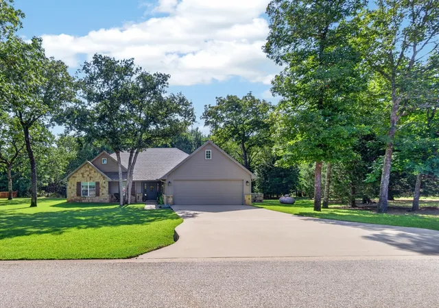 2nd image of 7500 Charlya Dr, Athens, TX 75752 | MLS# 21321273