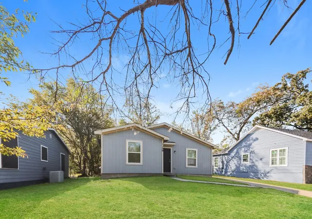 Homes for sale in Denison, TX | 1120 W Owing St, Denison, TX 75020 | MLS# 21317128