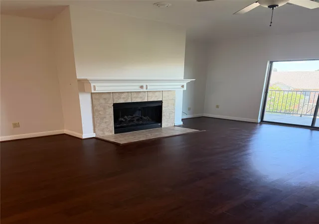 Photo 2 of Condo for sale at 1885 Signal Ridge Pl, Rockwall, TX 75032 | MLS# 21314533 | Listing updated on 2026-08-24