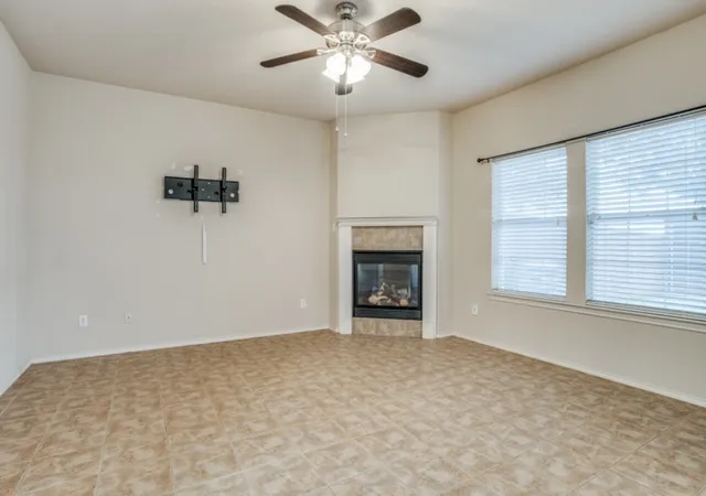 Homes for sale in Little Elm, TX | 187 Castleridge Dr #B, Little Elm, TX 75068 | MLS# 21321552