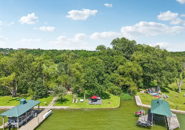 2nd image of 729 Turtle Cove Blvd, Rockwall, TX 75087 | MLS# 21316123