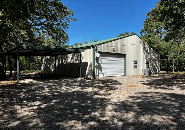 Photo 1 of Single family home for sale at 6070 County Road 4068, Kemp, TX 75143 | MLS# 21320953 | Listing updated on 2026-08-23