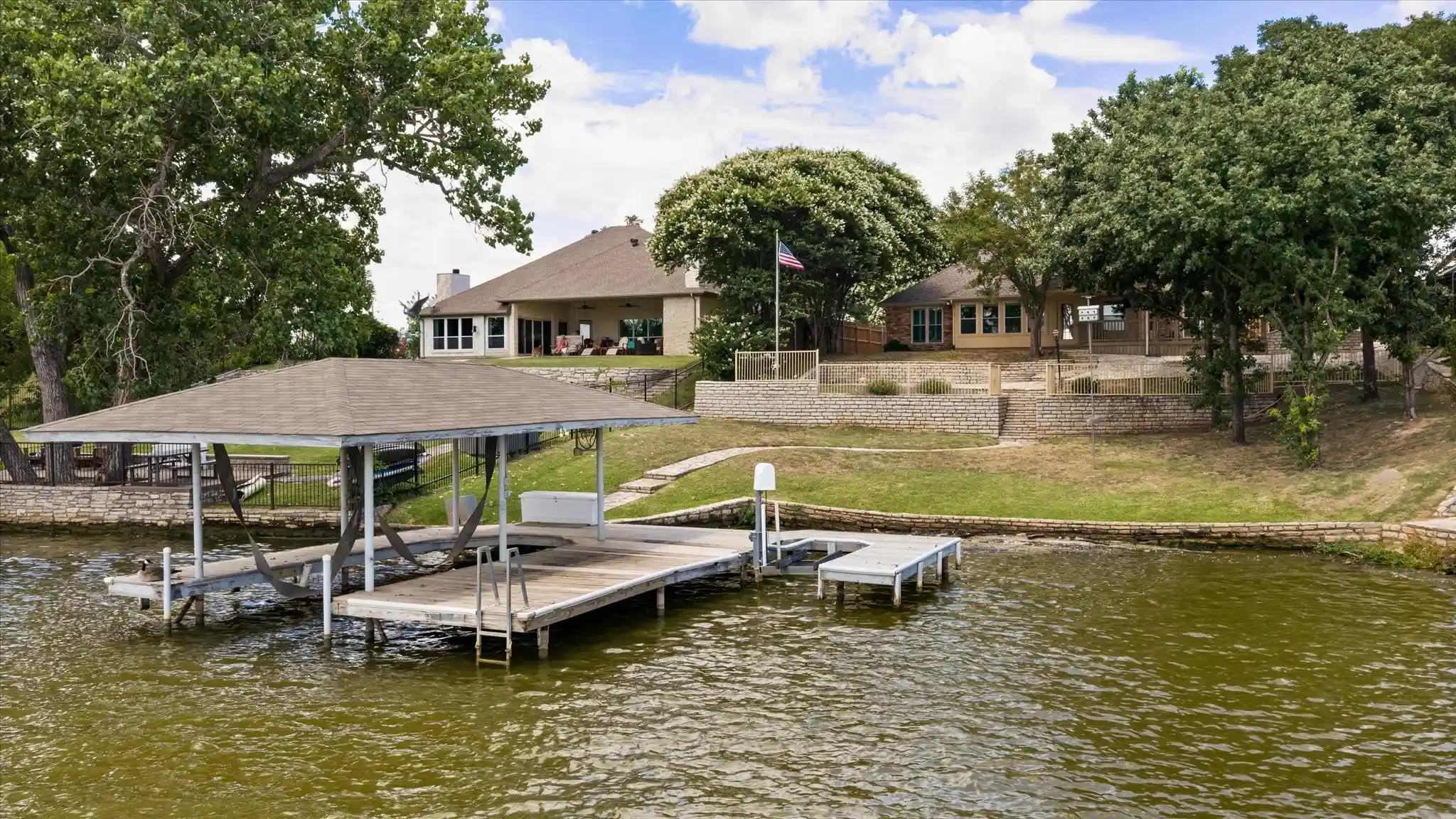 Photo 1 of Single family home for sale at 105 Casas Del Sur St, Granbury, TX 76049 | MLS# 21319618 | Listing updated on 2026-10-25