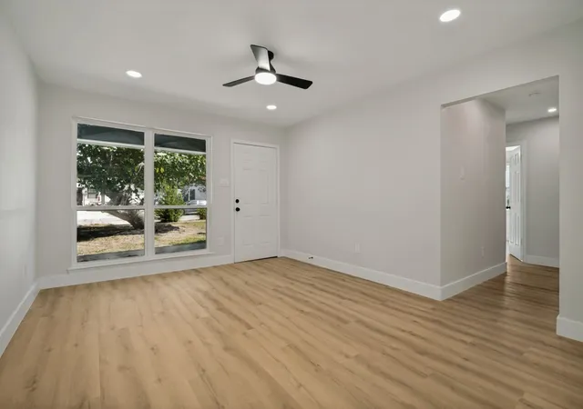 Photo 4 of Sale Pending at 4507 Scottsdale Dr, Mesquite, TX 75150 | MLS# 21321654 | Listing updated on 2026-07-26