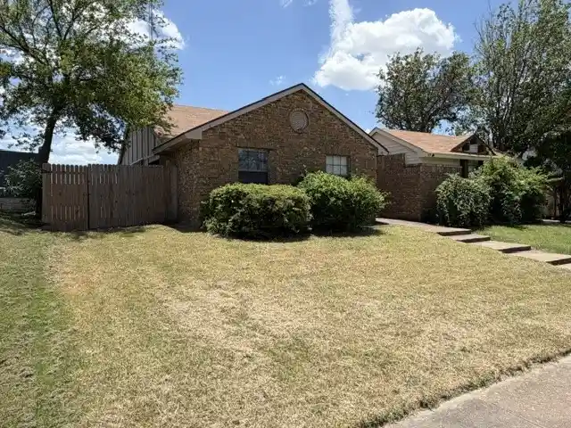 Single family home for sale at 431 Pogue St, Cedar Hill, TX 75104 | MLS# 21321657