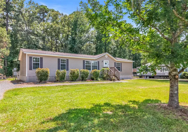 Homes for sale in Haughton, LA | 609 Haughton Trace Ct, Haughton, LA 71037 | MLS# 21321568