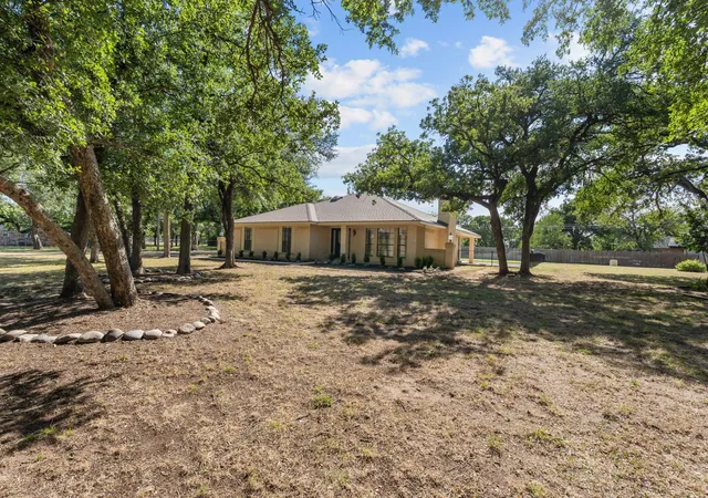 5th image of 800 Kings Gate Rd, Willow Park, TX 76087 | MLS# 21317246