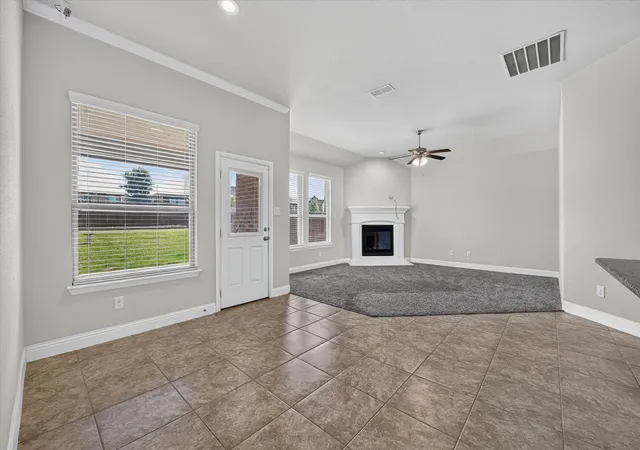 Photo 4 of Sale Pending at 1909 Moonsail Ln, Denton, TX 76210 | MLS# 21321707 | Listing updated on 2026-08-04