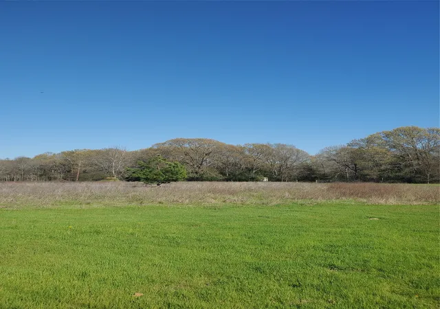 Photo 1 of Land for sale at 0 Bayshore Dr, Athens, TX 75752 | MLS# 21321714 | Listing updated on 2026-07-06