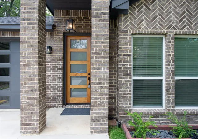 Photo 1 of Single family home for sale at 119 Driftwood Dr, Trinidad, TX 75163 | MLS# 21321832 | Listing updated on 2026-09-01