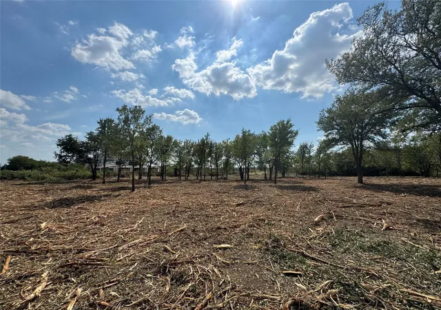 Photo 3 of Land for sale at 947 Lilac Ln, Frisco, TX 75034 | MLS# 21321899 | Listing updated on 2026-07-06