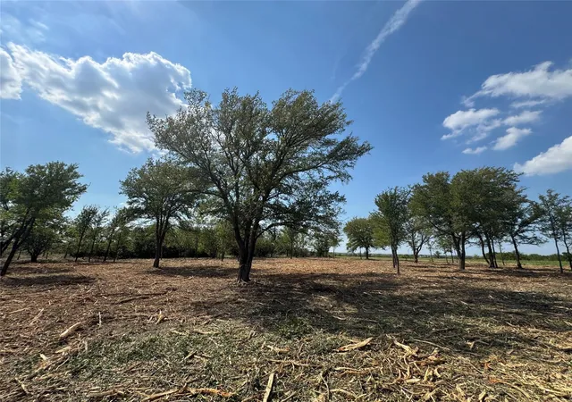 Photo 4 of Land for sale at 947 Lilac Ln, Frisco, TX 75034 | MLS# 21321899 | Listing updated on 2026-07-06