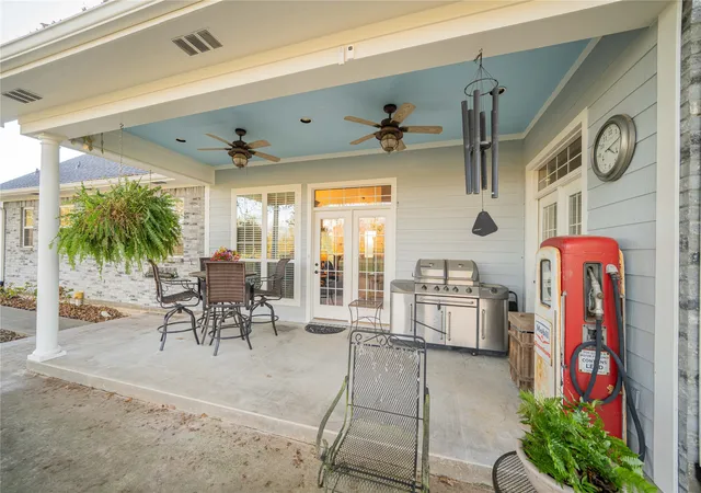 Homes for sale in Mount Vernon, TX | 1032 W Fm 900, Mount Vernon, TX 75457 | MLS# 21321922